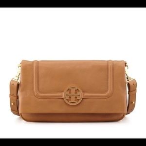 (SOLD‼️)Tory Burch Amanda Foldover Crossbody Bag